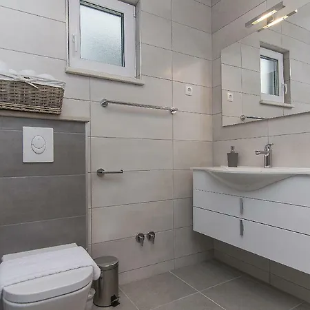 Rudez Apartment