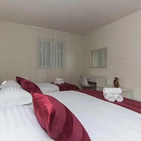 Rudez Apartment