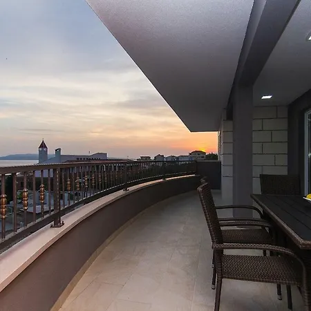 Apartment Rudez Makarska