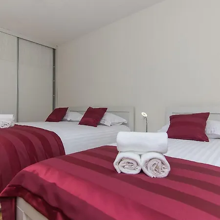 Rudez Apartment