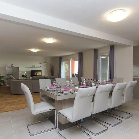 Apartment Rudez Makarska